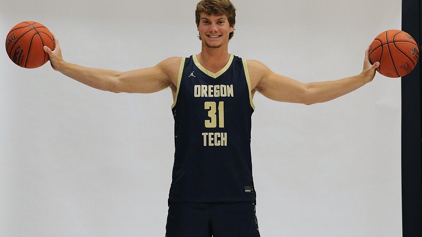 Column: Oregon Tech's Blake Jensen shooting for the sky in senior season